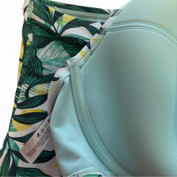 Adore Me Leaf Print Bikini Set 44DD 2X High Waisted Halter Swim Plus Size - Picture 3 of 5